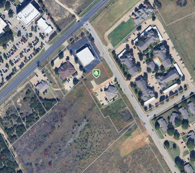 1112 N Meadows Drive, Granbury, TX 76048