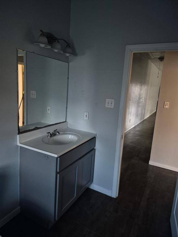 2815 Avenue E, Fort Worth, TX 76105