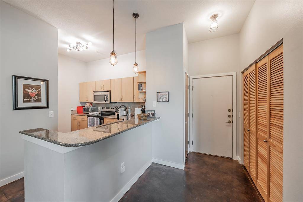 201 W Lancaster Avenue #203, Fort Worth, TX 76102
