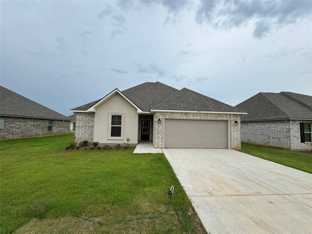 607 Cabernet, Haughton, LA 71037