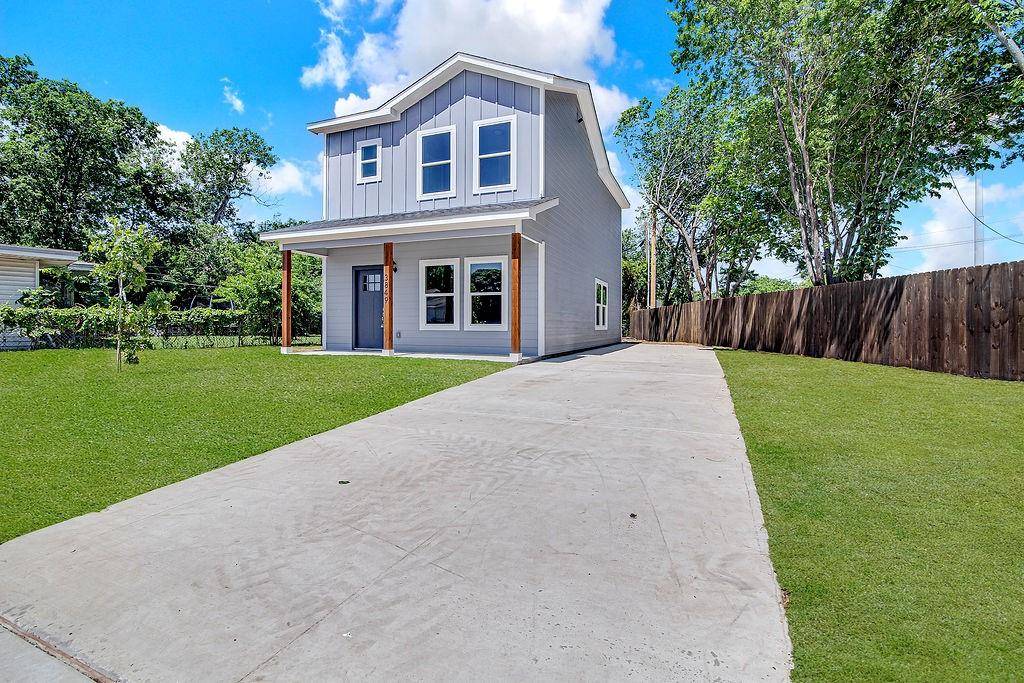 3849 Kimbo Road, Fort Worth, TX 76104