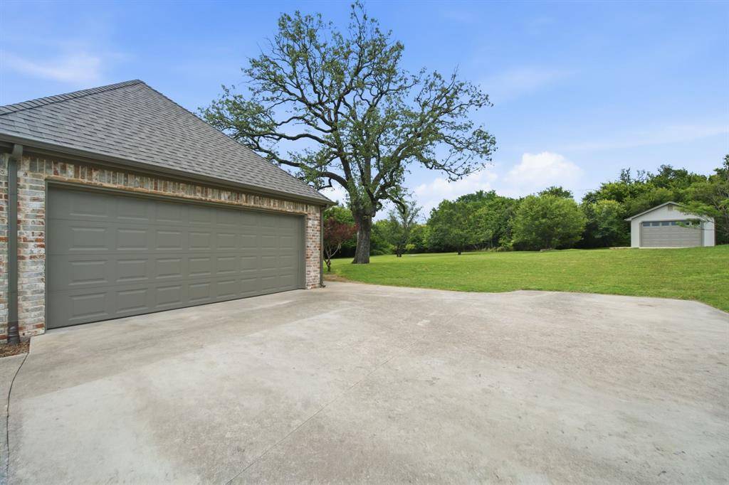 140 Buckingham Court, Weatherford, TX 76088
