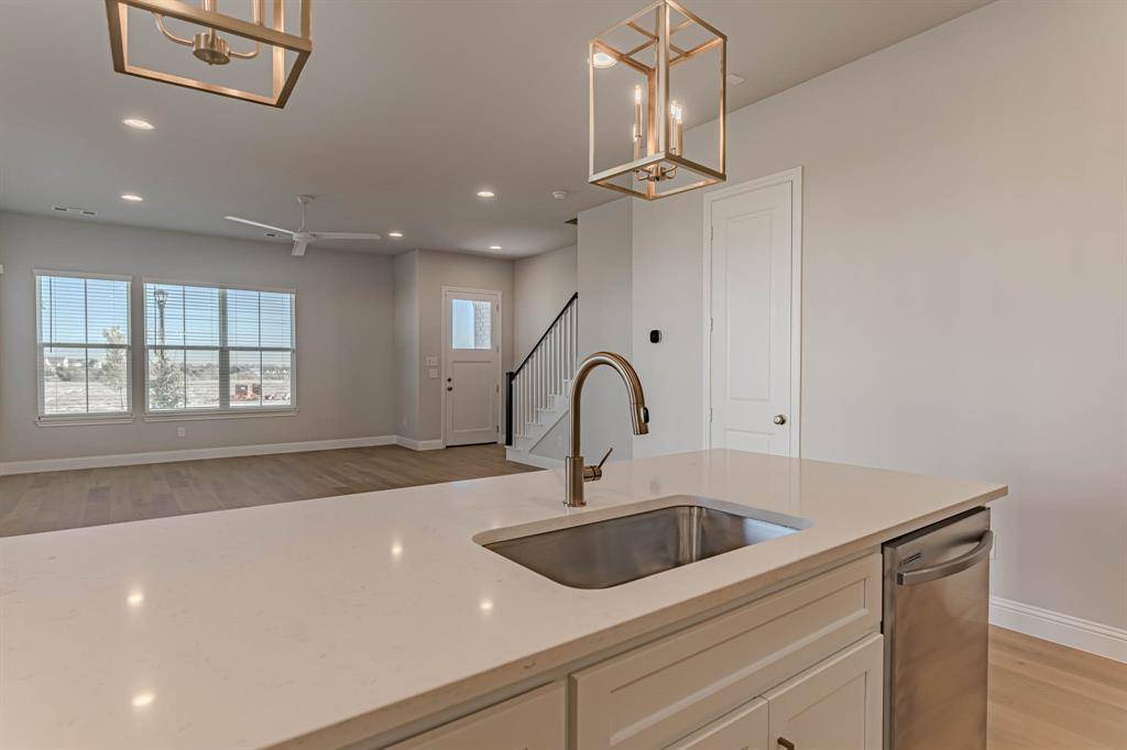 2140 Village Walk Place, Aledo, TX 76008