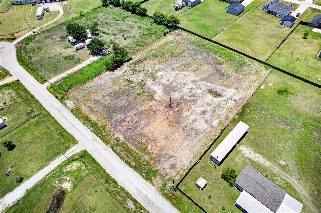 8572 Houston Road, Krum, TX 76266