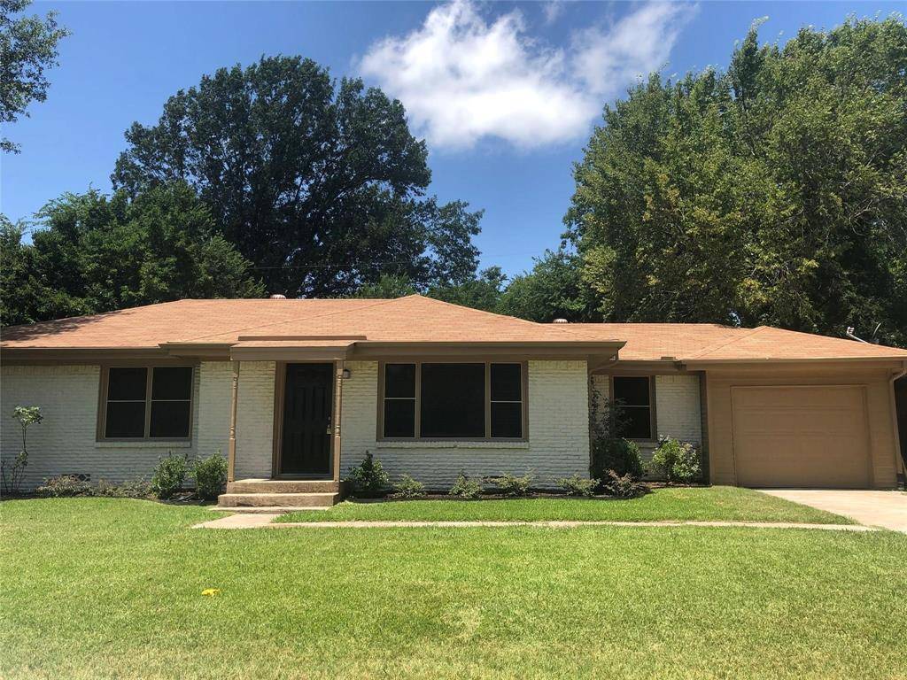 1806 Austin Drive, Kaufman, TX 75142