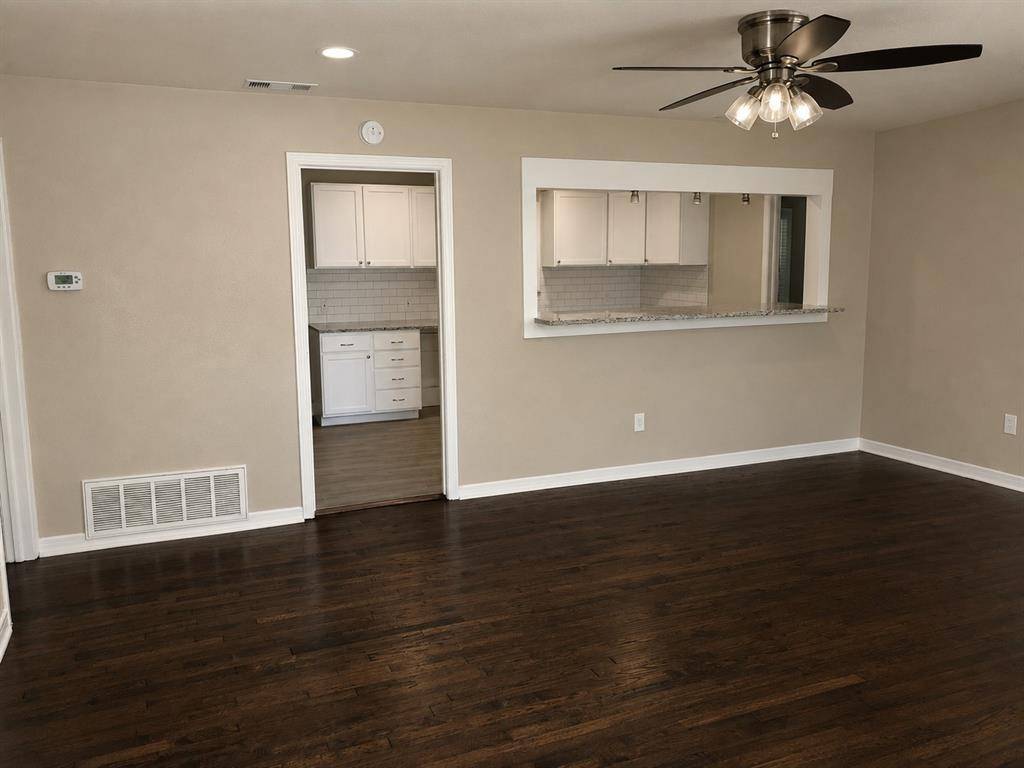 1806 Austin Drive, Kaufman, TX 75142