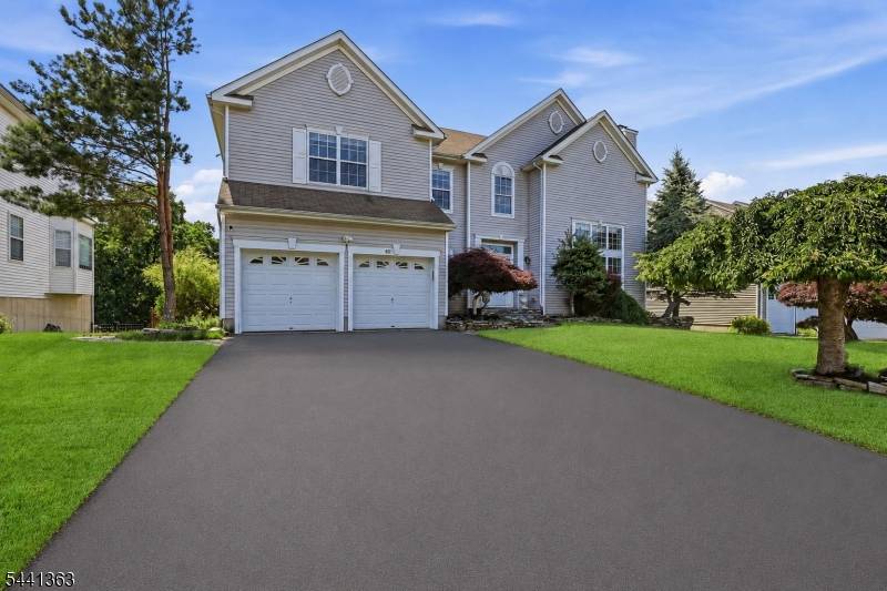917 Timberline Dr, Jefferson Twp., NJ 07849