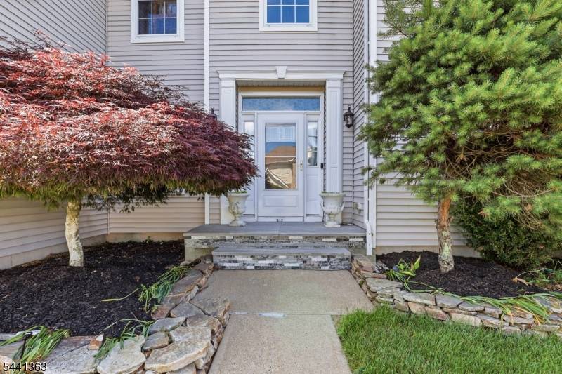 917 Timberline Dr, Jefferson Twp., NJ 07849