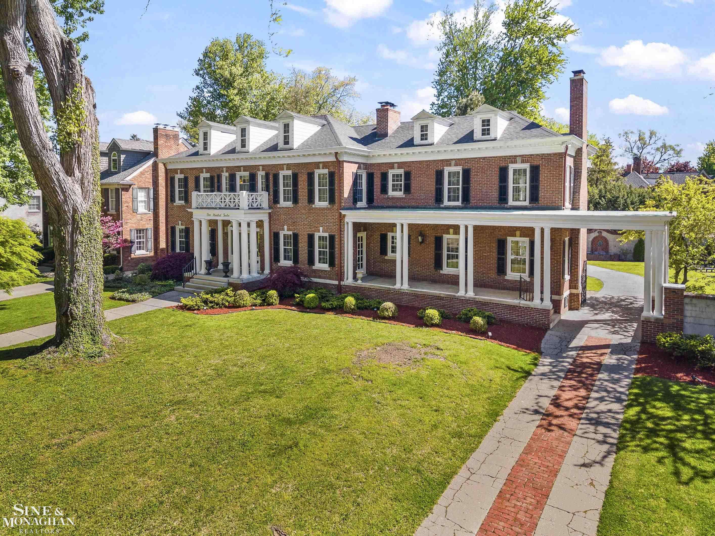 512 Washington RD, Grosse Pointe, MI 48230