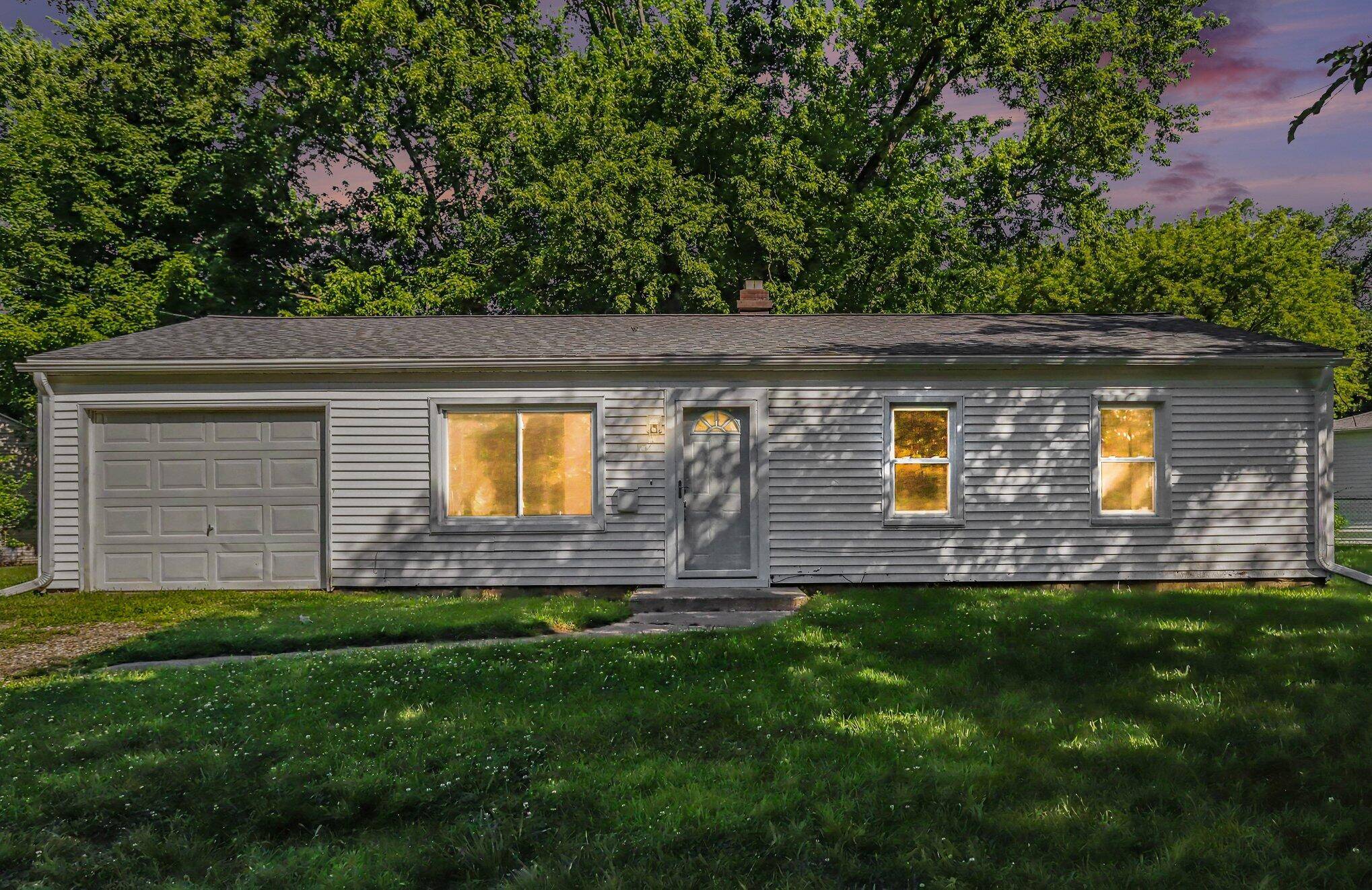 130 Saratoga AVE, Bedford Twp, MI 49037