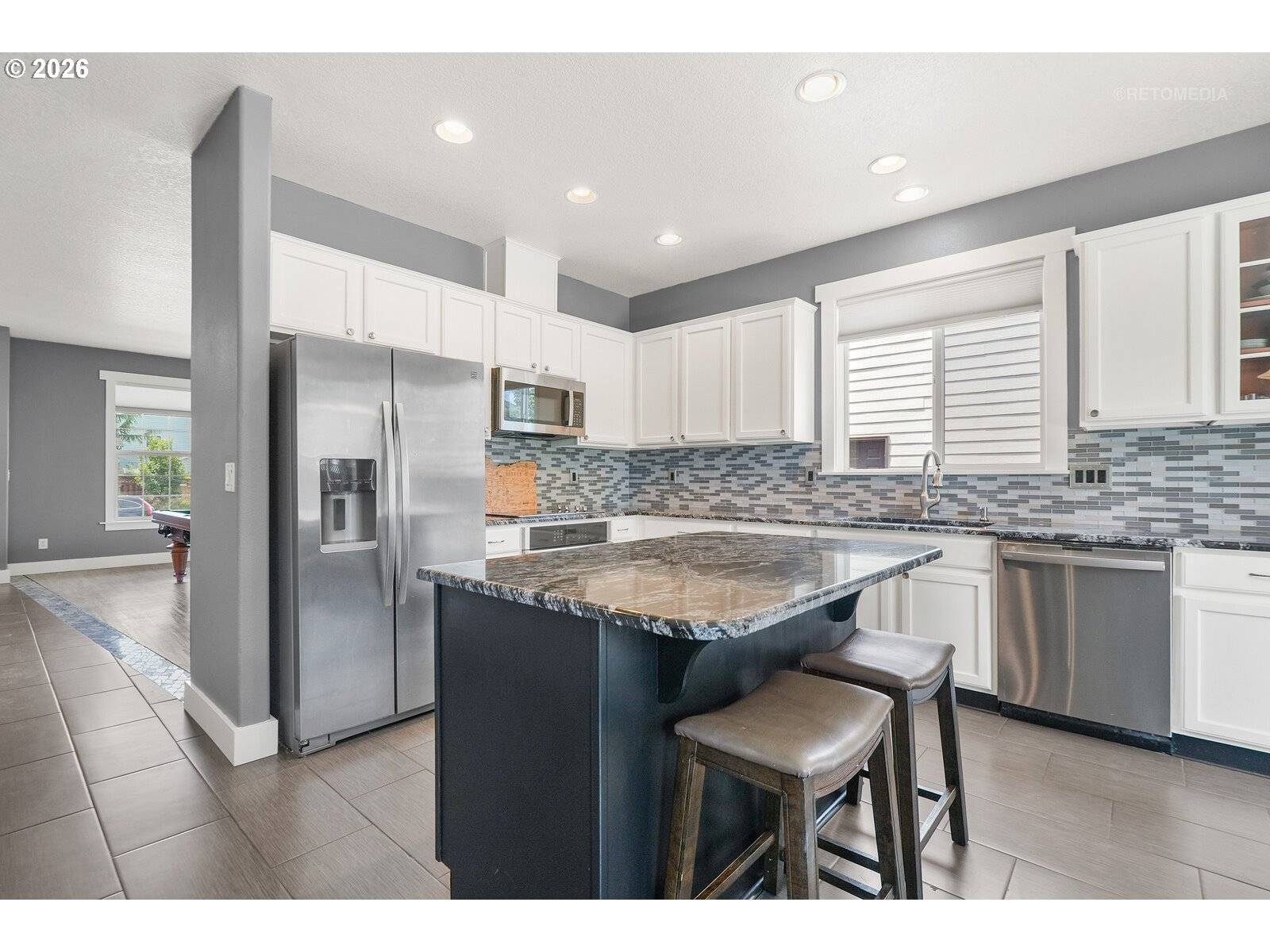 364 NE 20TH AVE, Canby, OR 97013