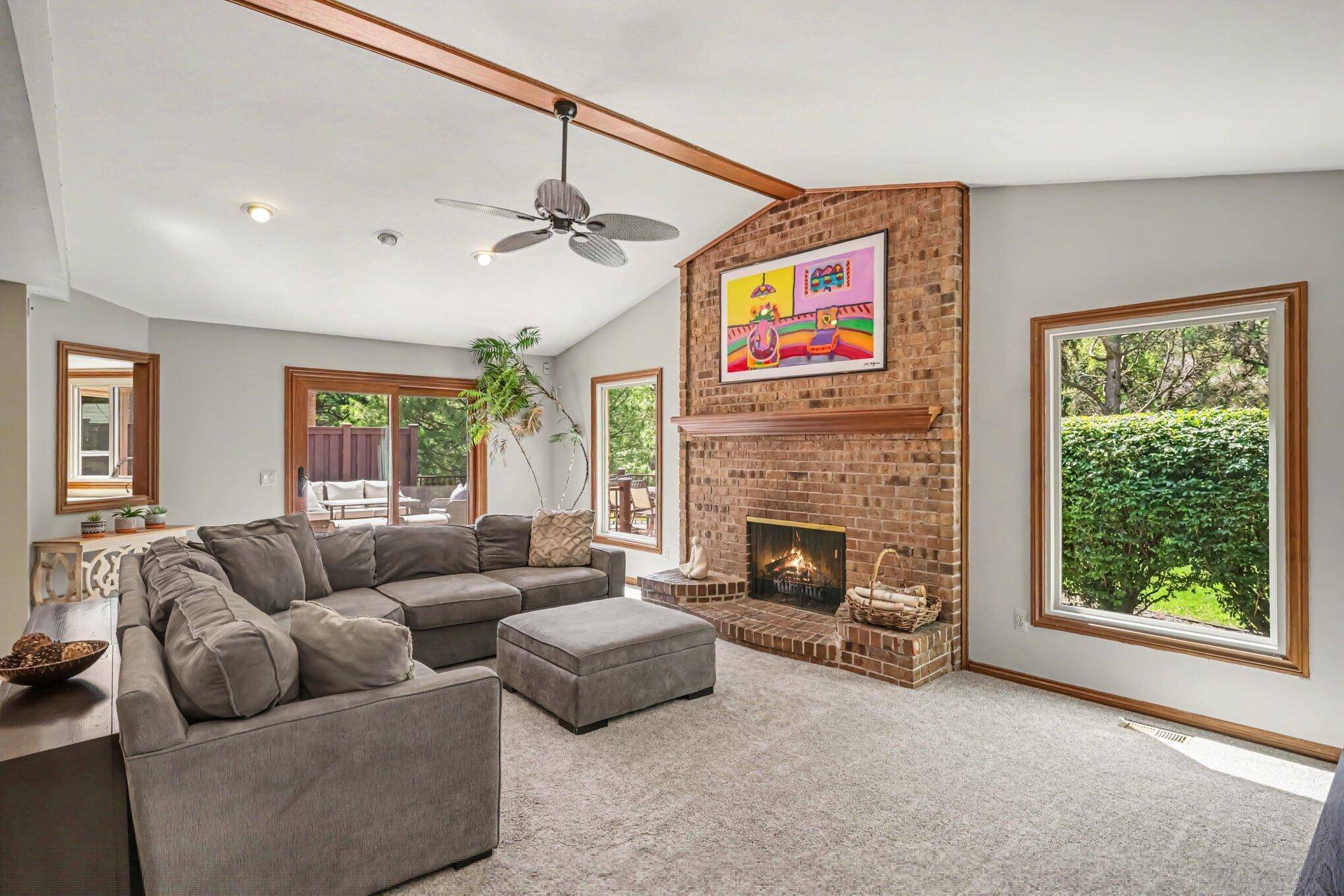 709 Snowmass DR, Rochester Hills, MI 48309