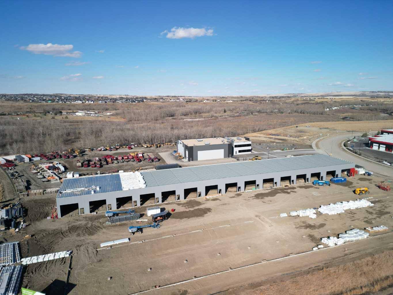 25 Southbank CRES ##1, Okotoks, AB T1S 5S8