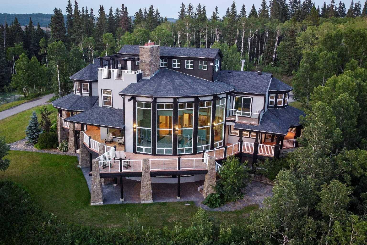 304075 Highway 549 W, Rural Foothills County, AB T0L 1K0