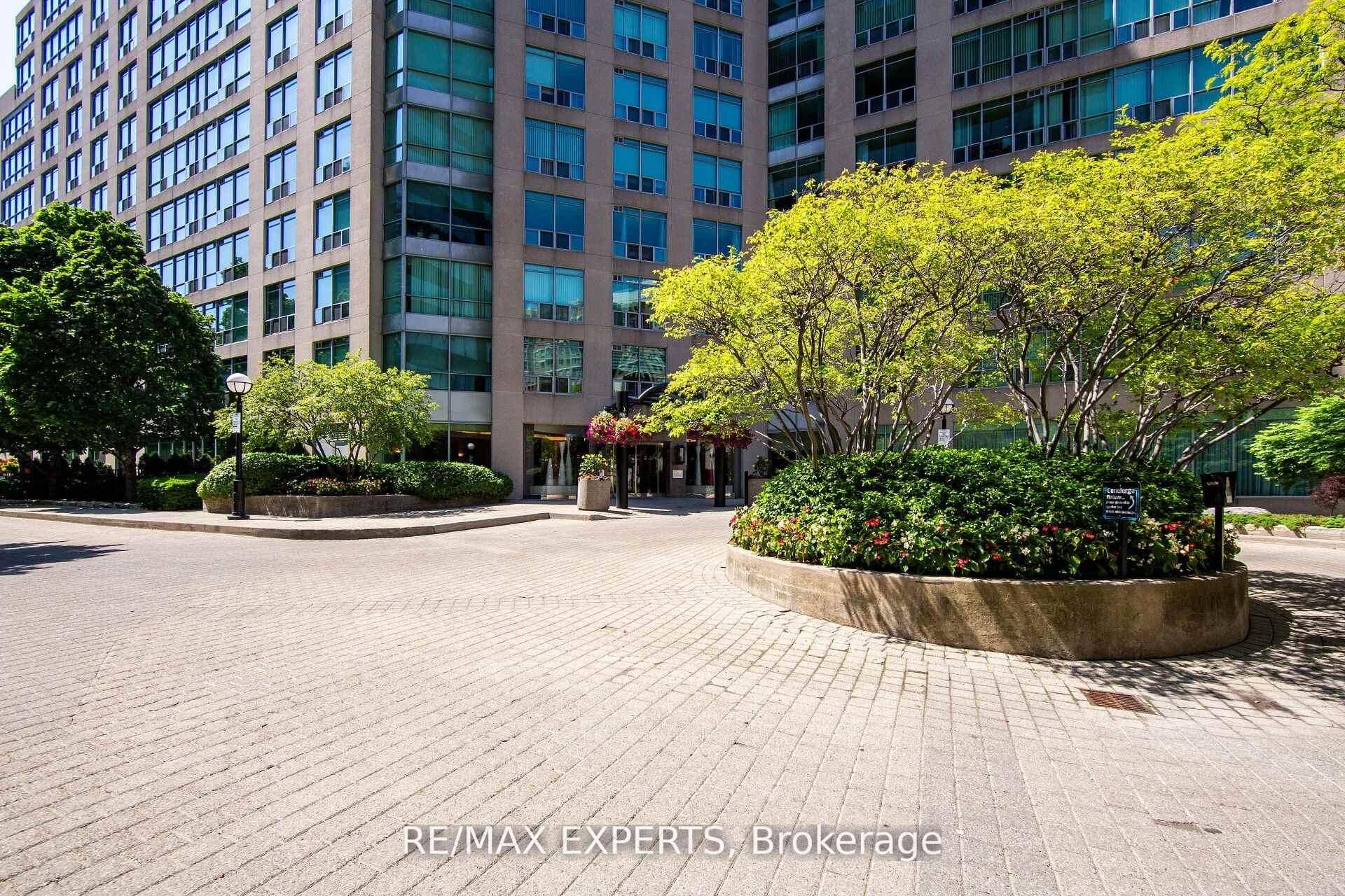 942 Yonge ST #1006, Toronto C02, ON M4W 3S8