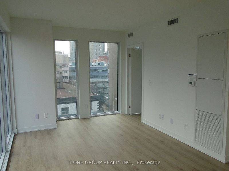 319 Jarvis ST #902, Toronto C08, ON M5B 0C8