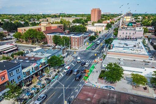 962-974 Danforth AVE, Toronto E03, ON M4J 1L9