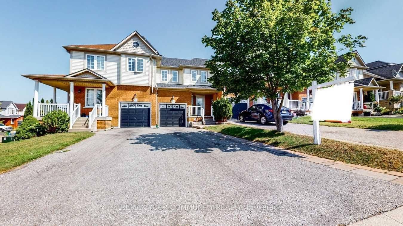 143 Cornish DR E, Clarington, ON L1E 3G9