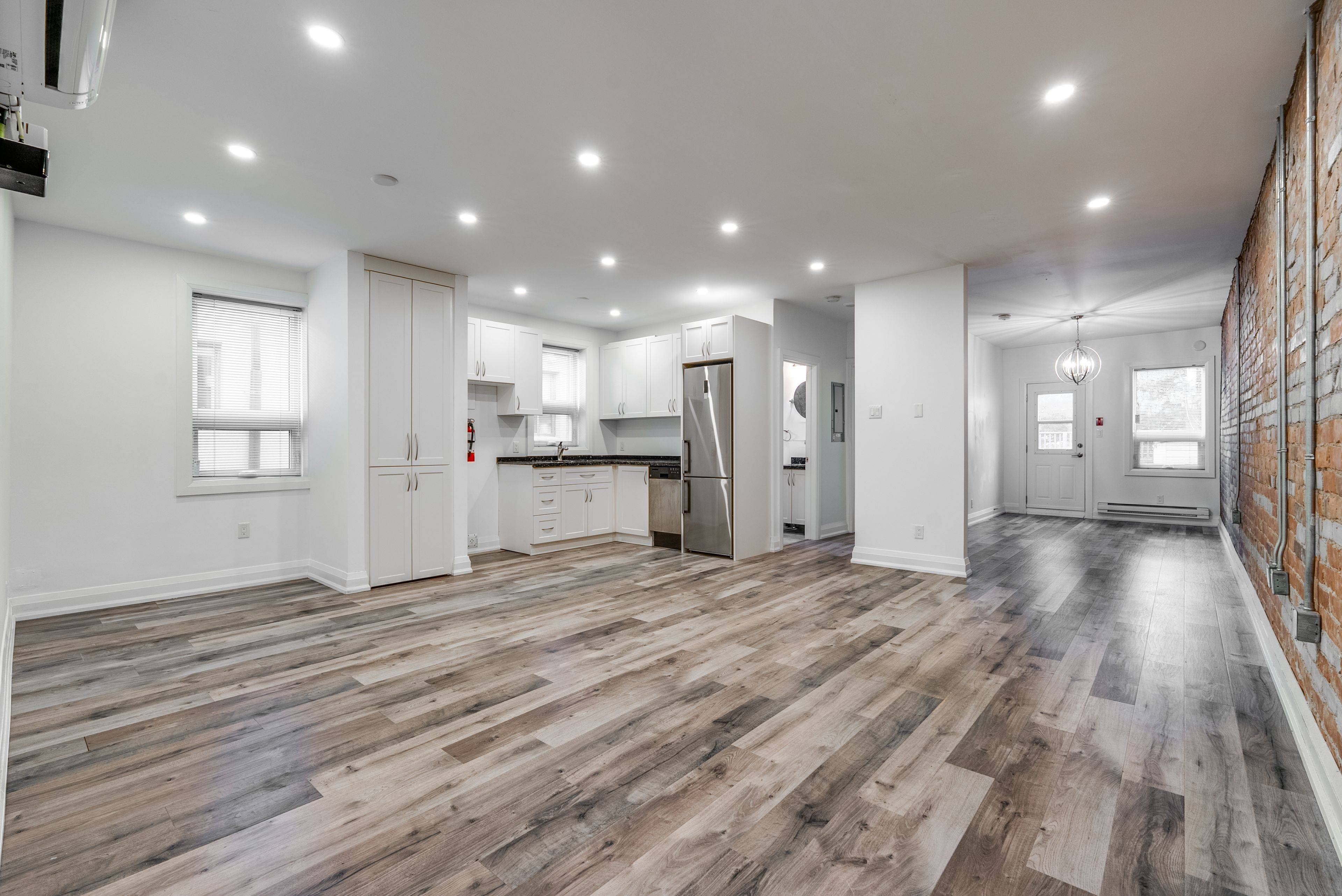 421 Danforth AVE #2, Toronto E01, ON M4K 1P1