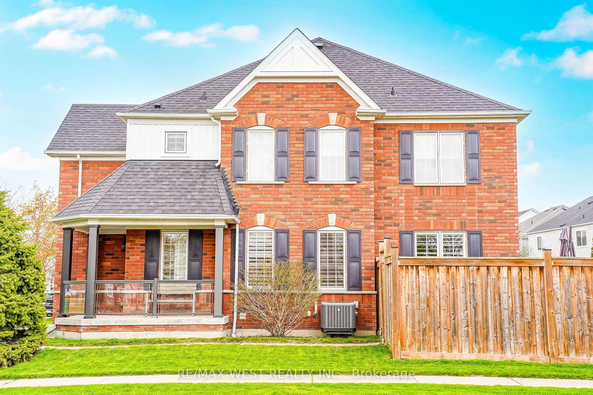 112 Handley CRES, Ajax, ON L1Z 1L7