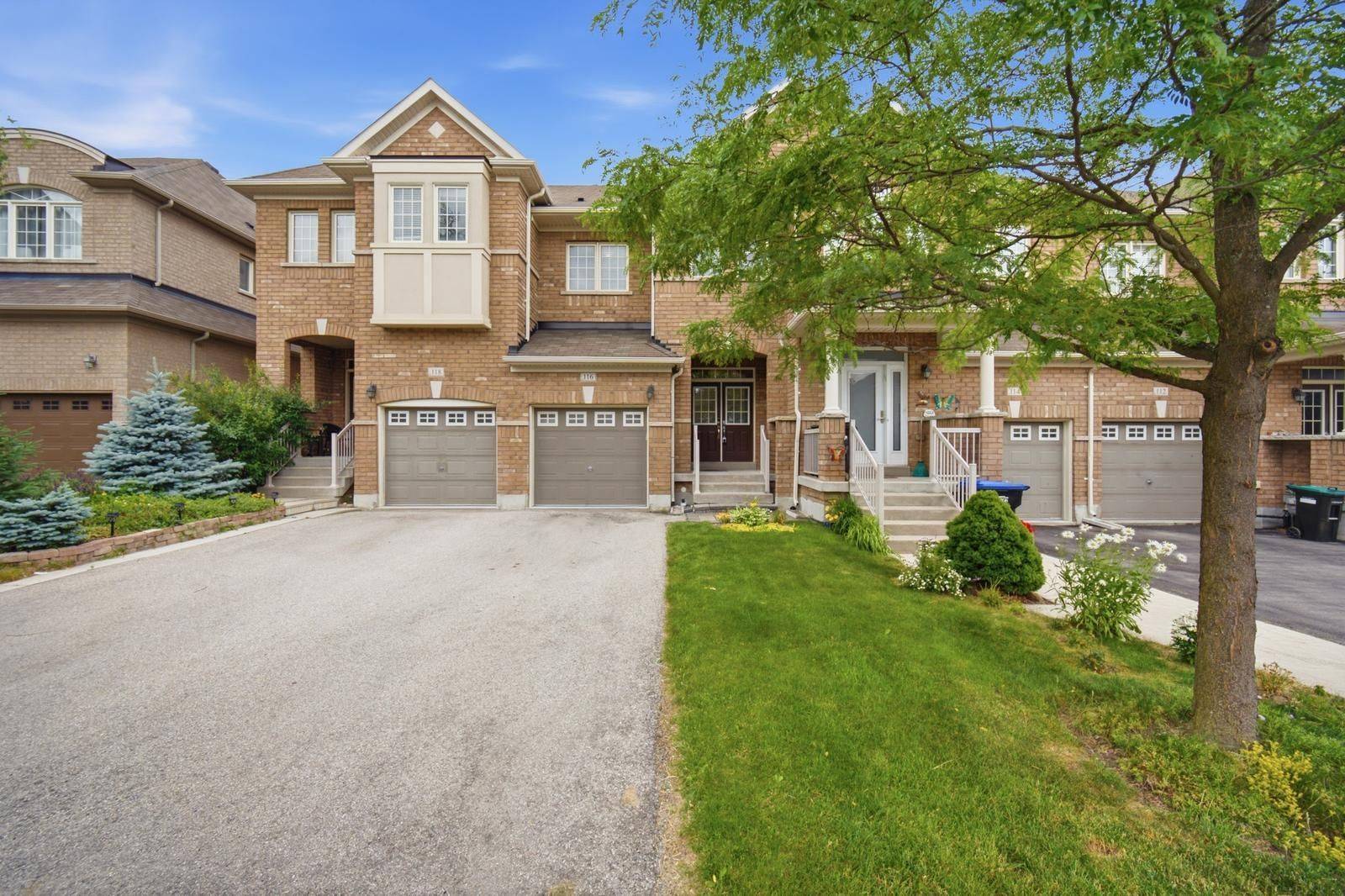 116 McCann CRES, Bradford West Gwillimbury, ON L3Z 2A5