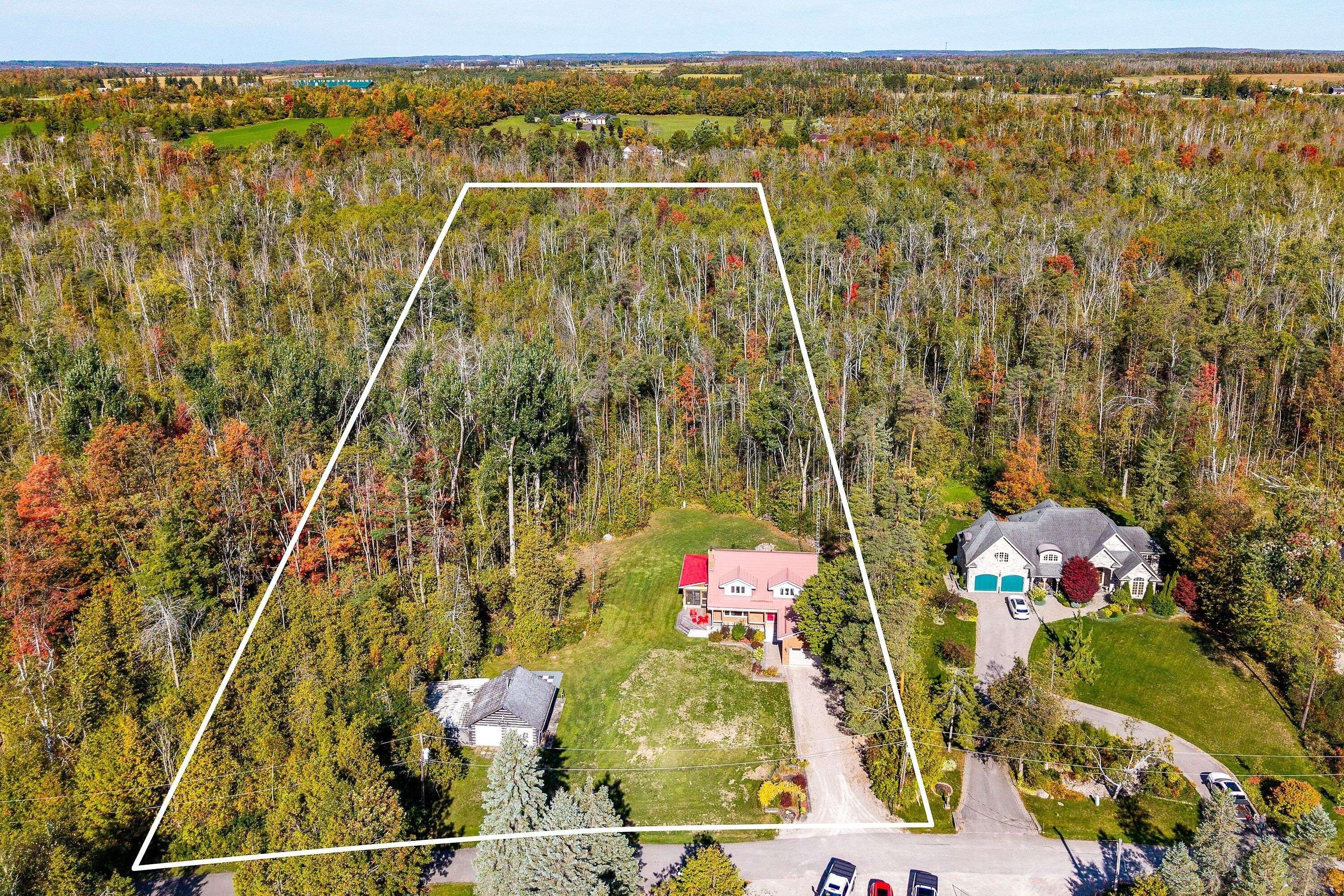 126 Brambel RD, Oro-medonte, ON L0L 2L0