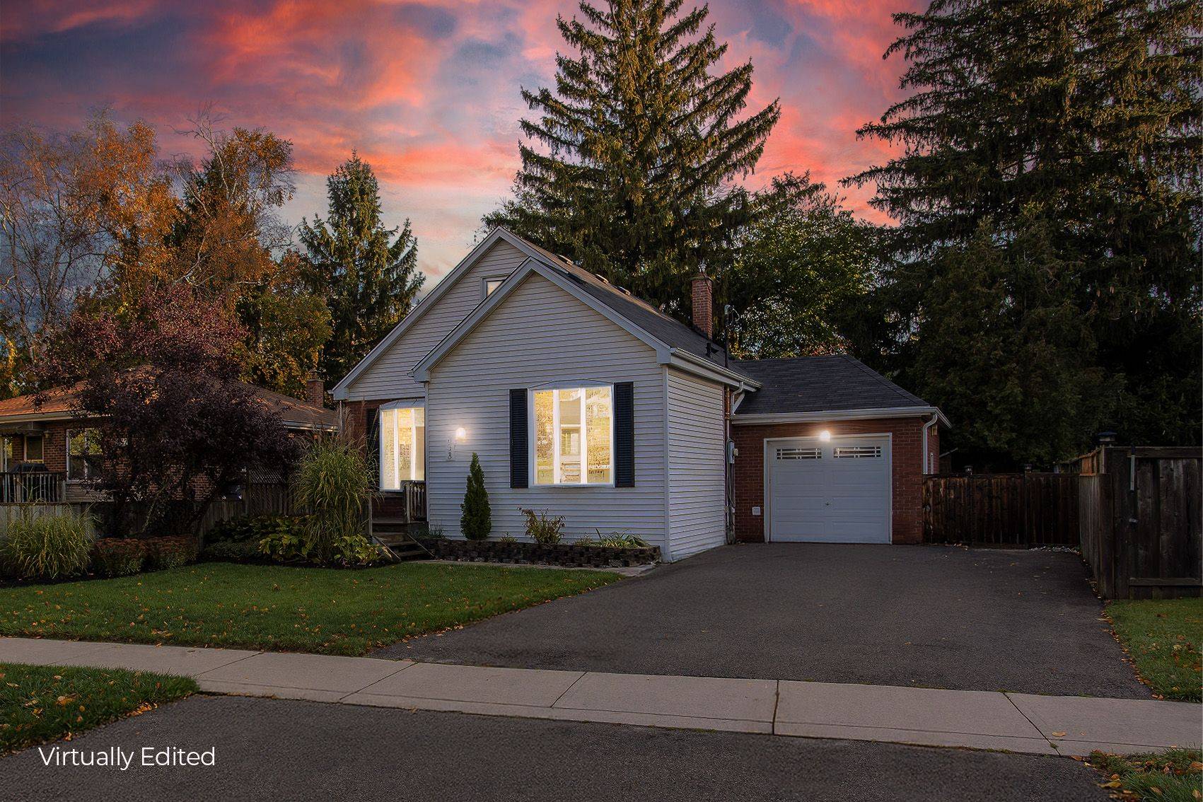 333 St Paul ST, Burlington, ON L7R 3K2