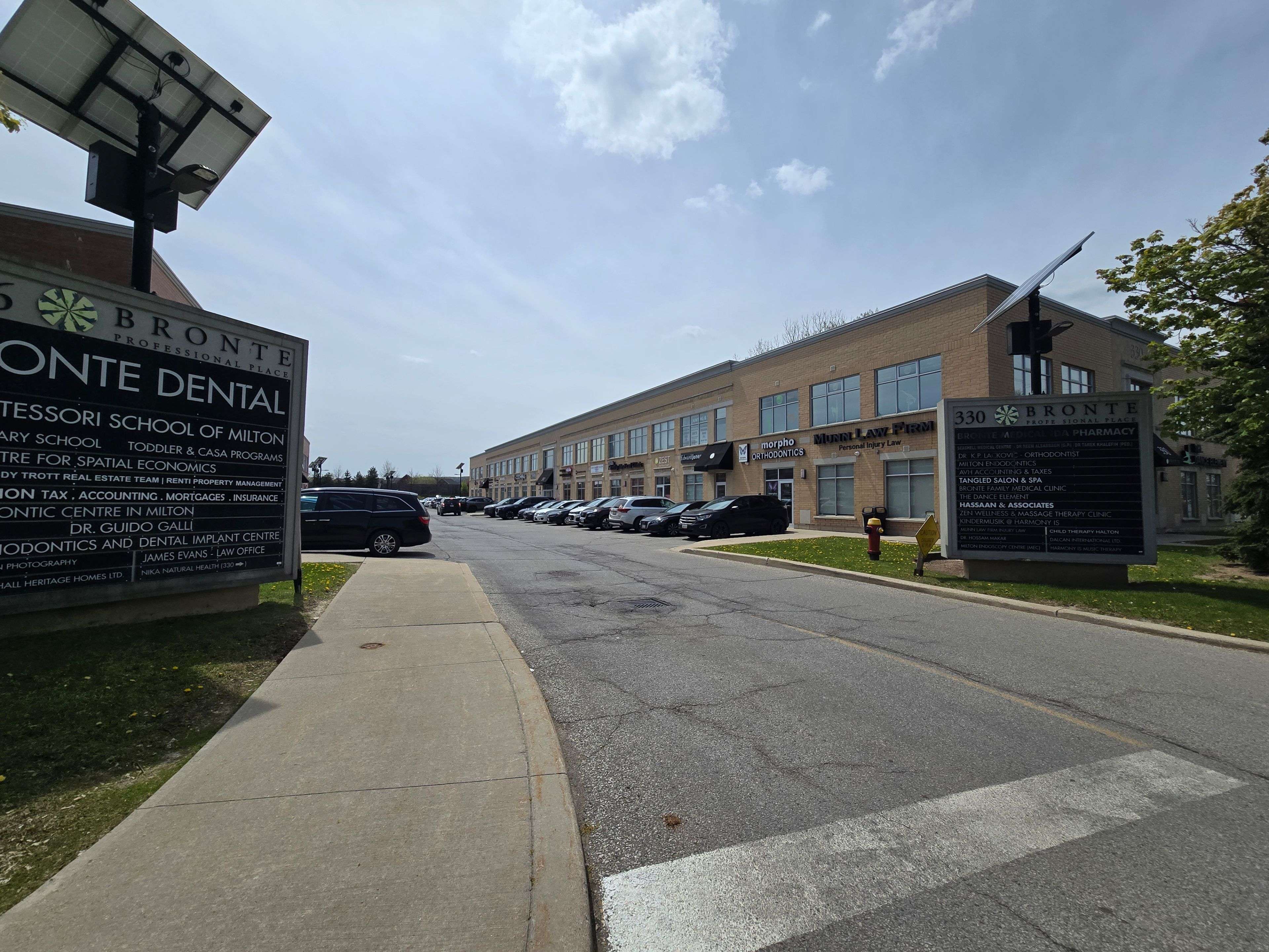 330 Bronte ST S #105, Milton, ON L9T 7X1