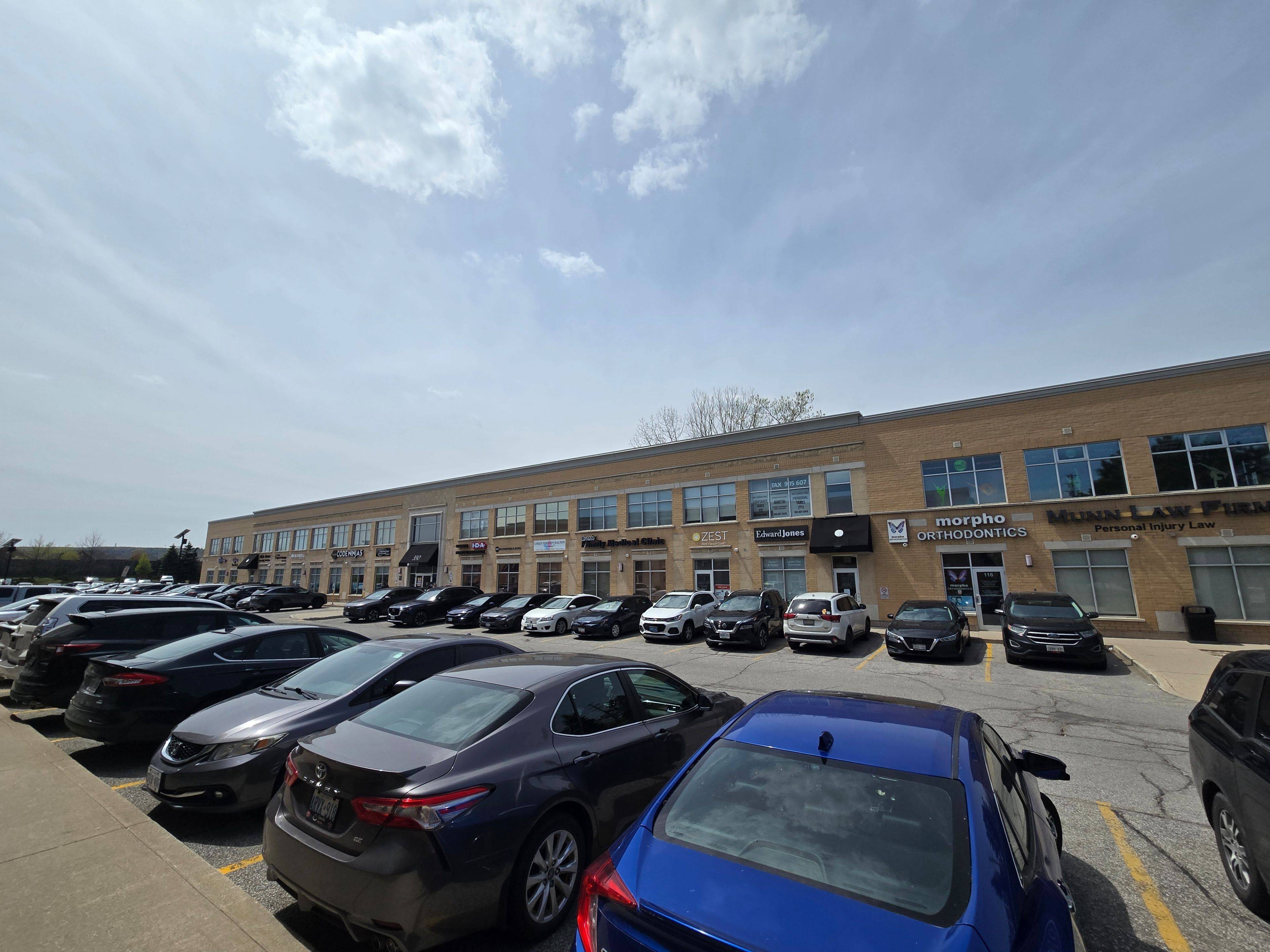 330 Bronte ST S #105, Milton, ON L9T 7X1