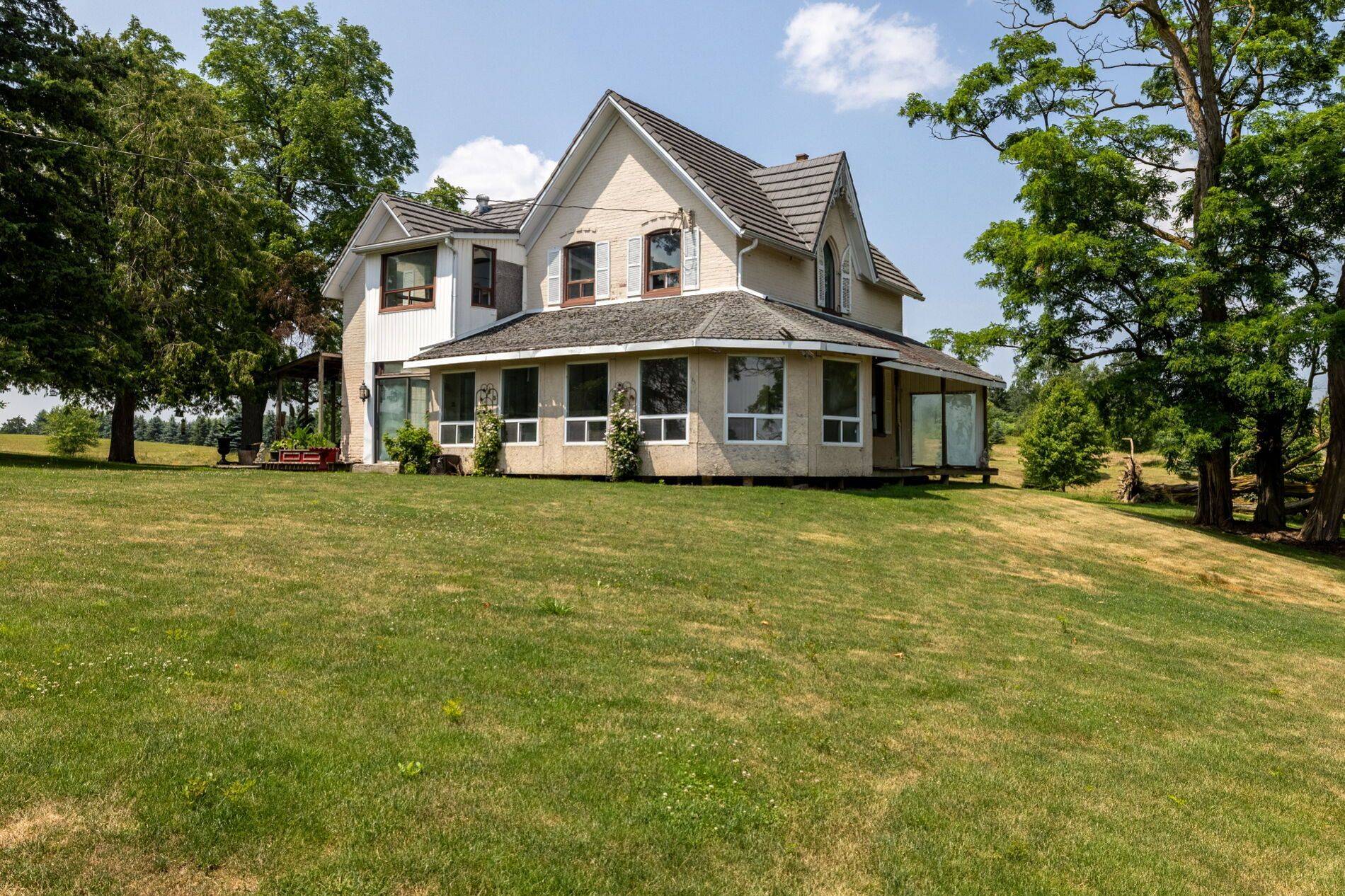 15366 The Gore RD, Caledon, ON L7C 3E4