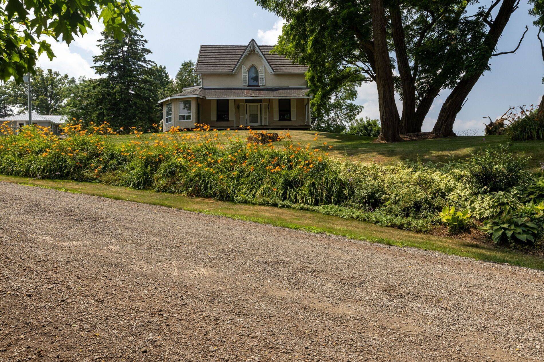 15366 The Gore RD, Caledon, ON L7C 3E4