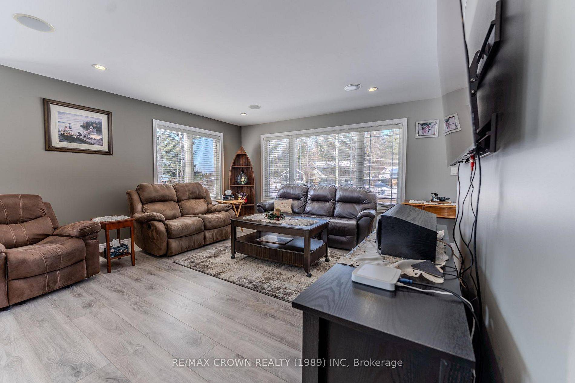 211 Eglington RD N, East Ferris, ON P0H 1H0