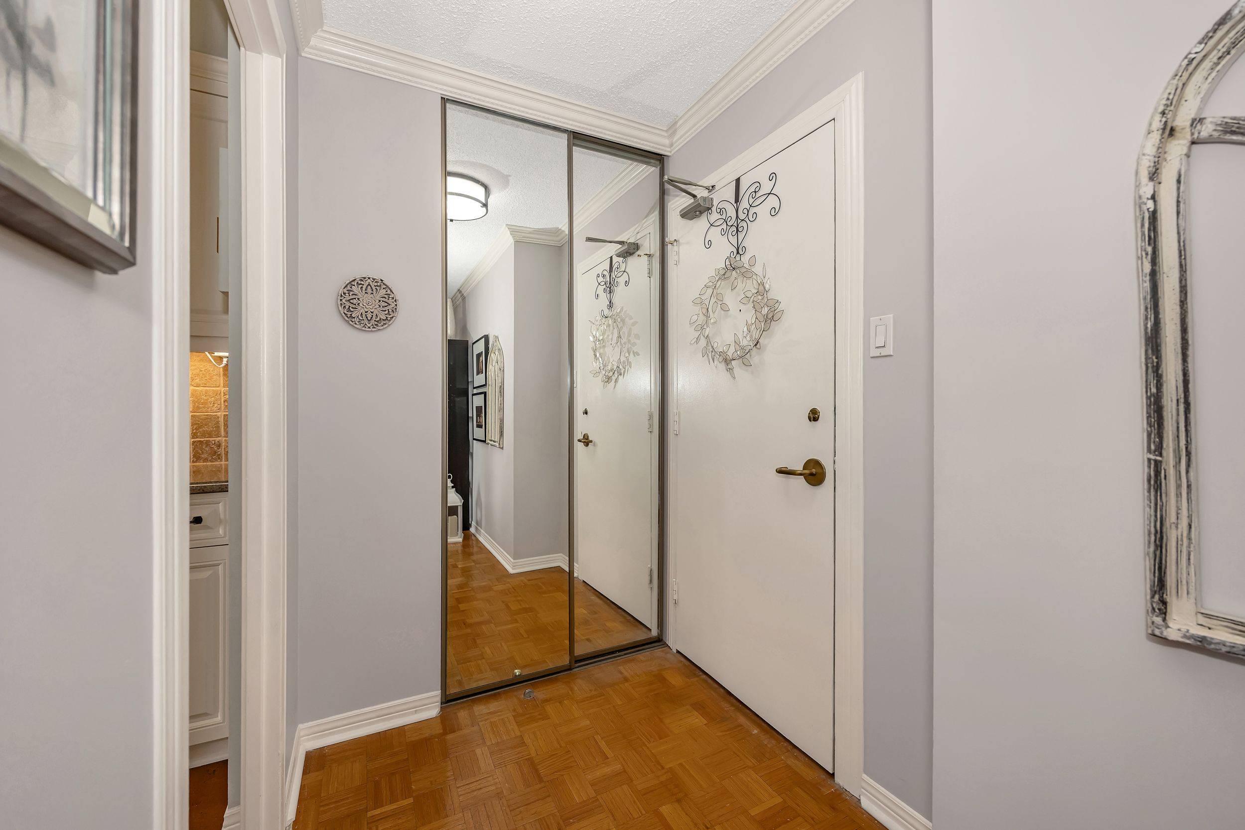 2625 Regina ST #1706, Britannia - Lincoln Heights And Area, ON K2B 5W8