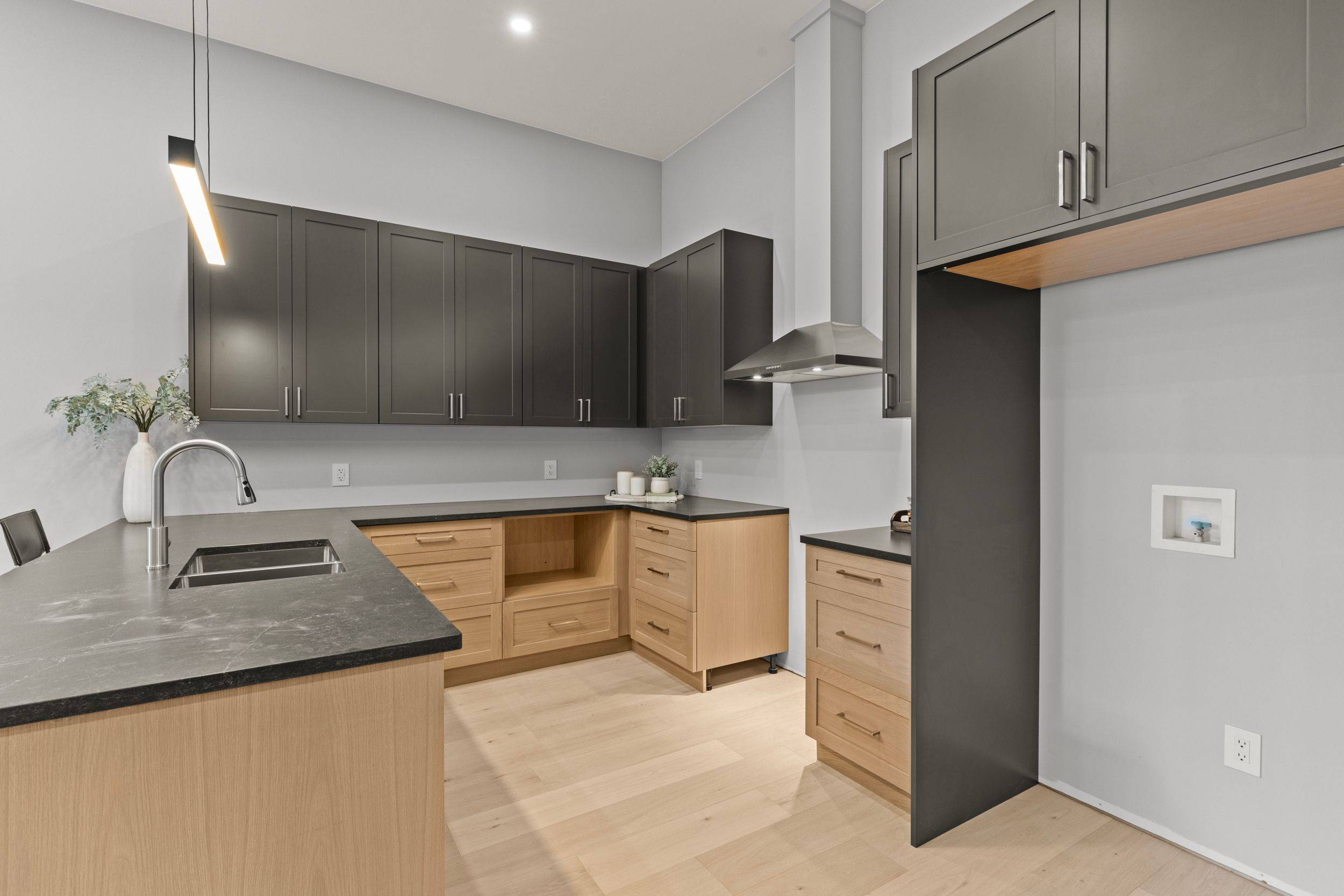139 King Edward ST, Brant, ON N3L 3E3
