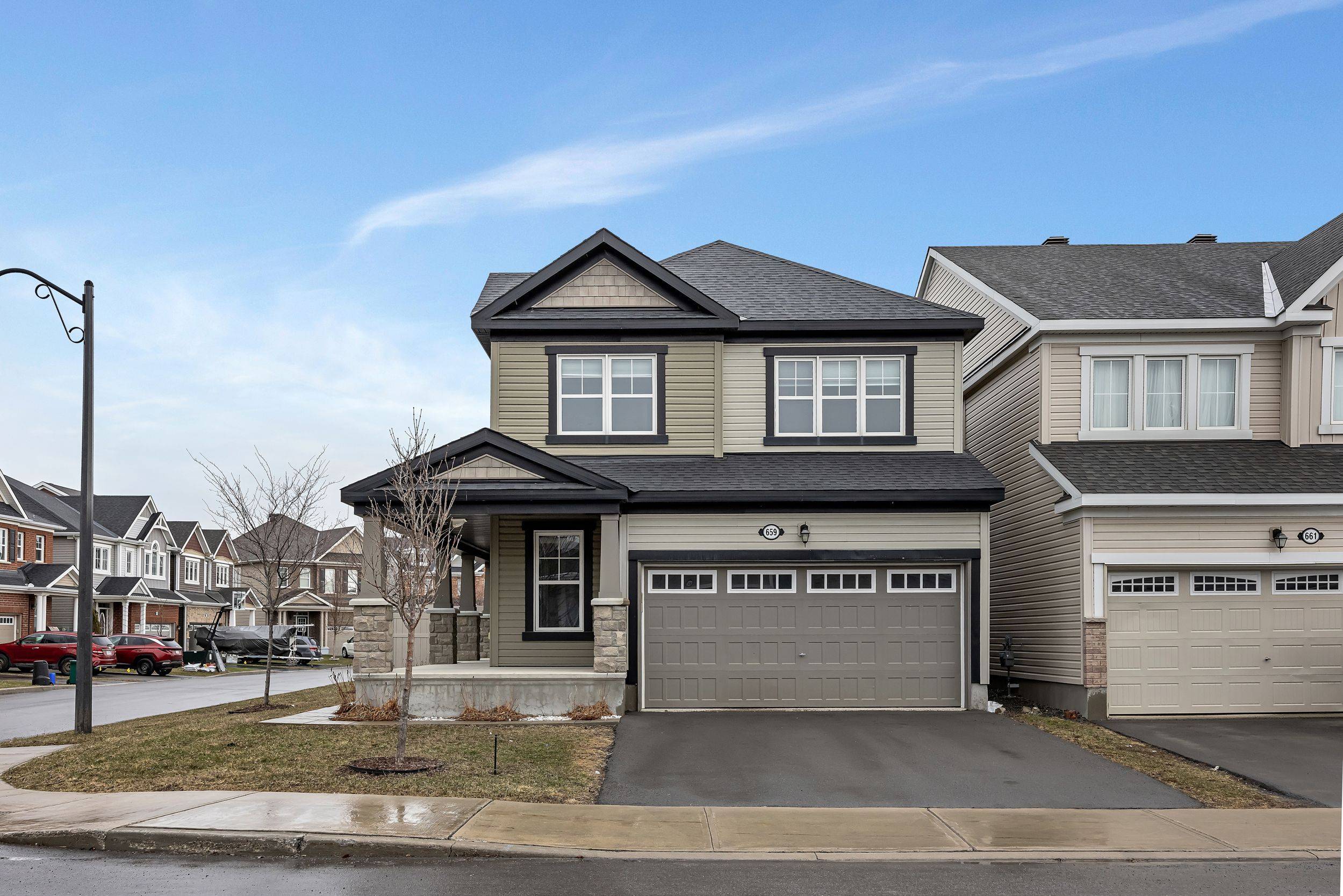 659 Pearl Dace CRES, Barrhaven, ON K2J 6K4