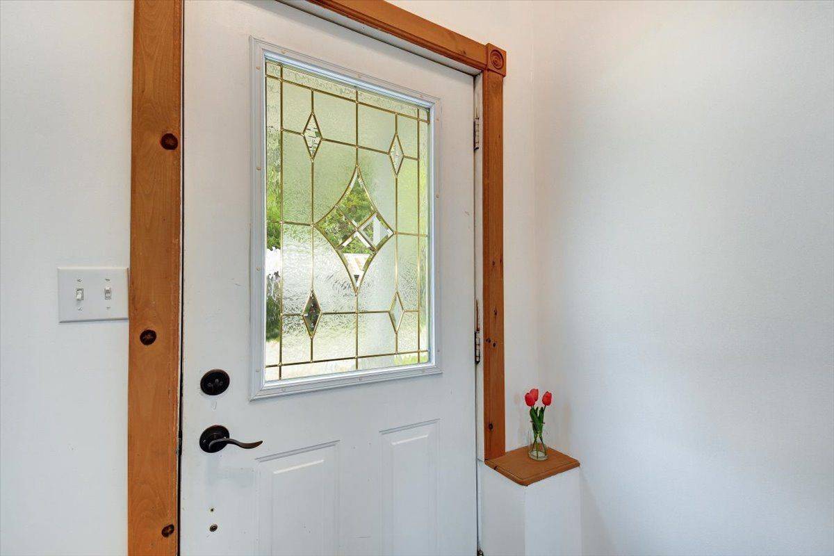 66 Hastings ST S, Bancroft, ON K0L 1C0