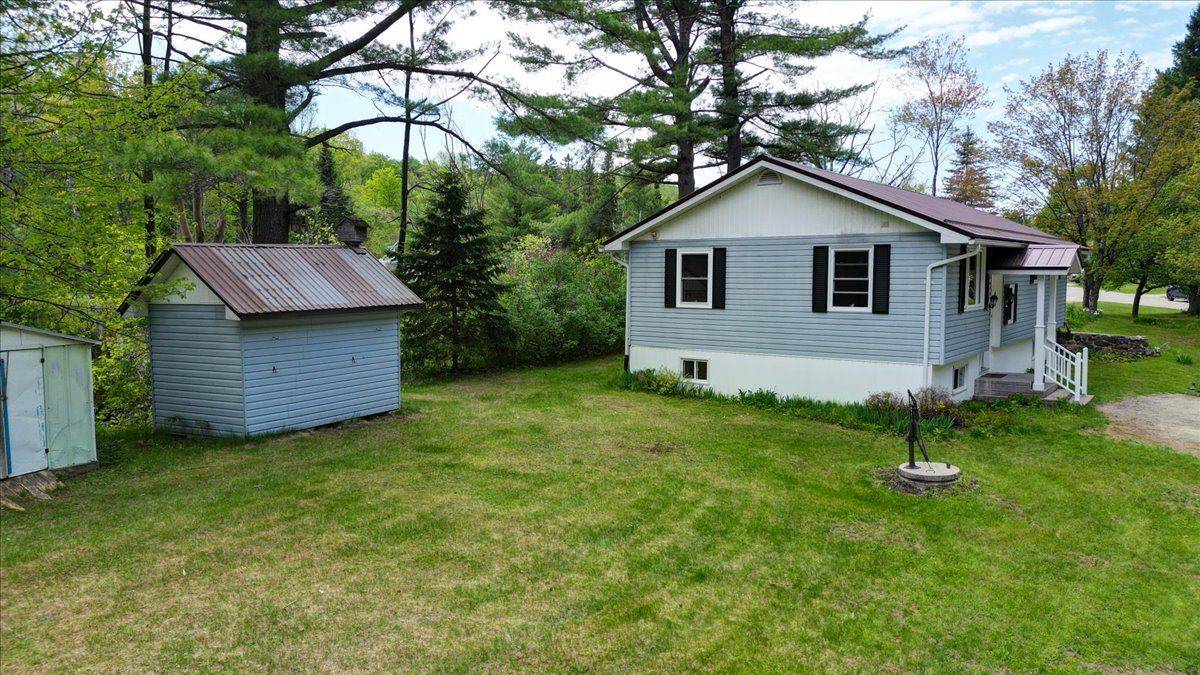 66 Hastings ST S, Bancroft, ON K0L 1C0