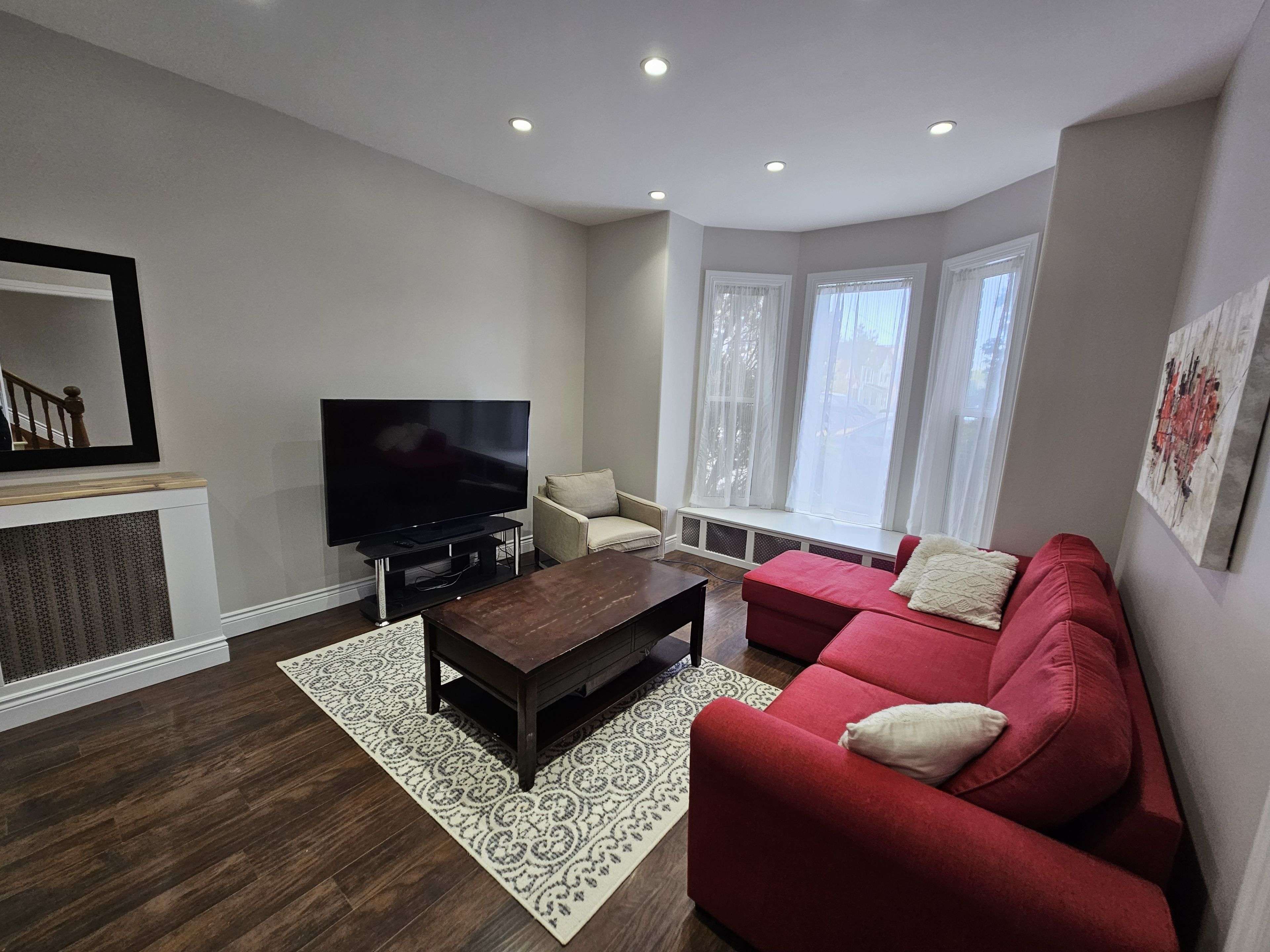 524 Frontenac ST, Kingston, ON K7K 4M1