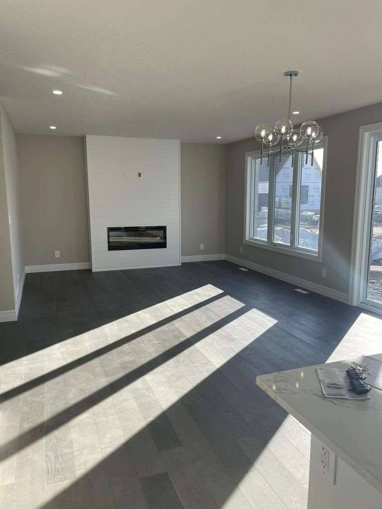 80 Aspen CIR, Thames Centre, ON N0M 2P0