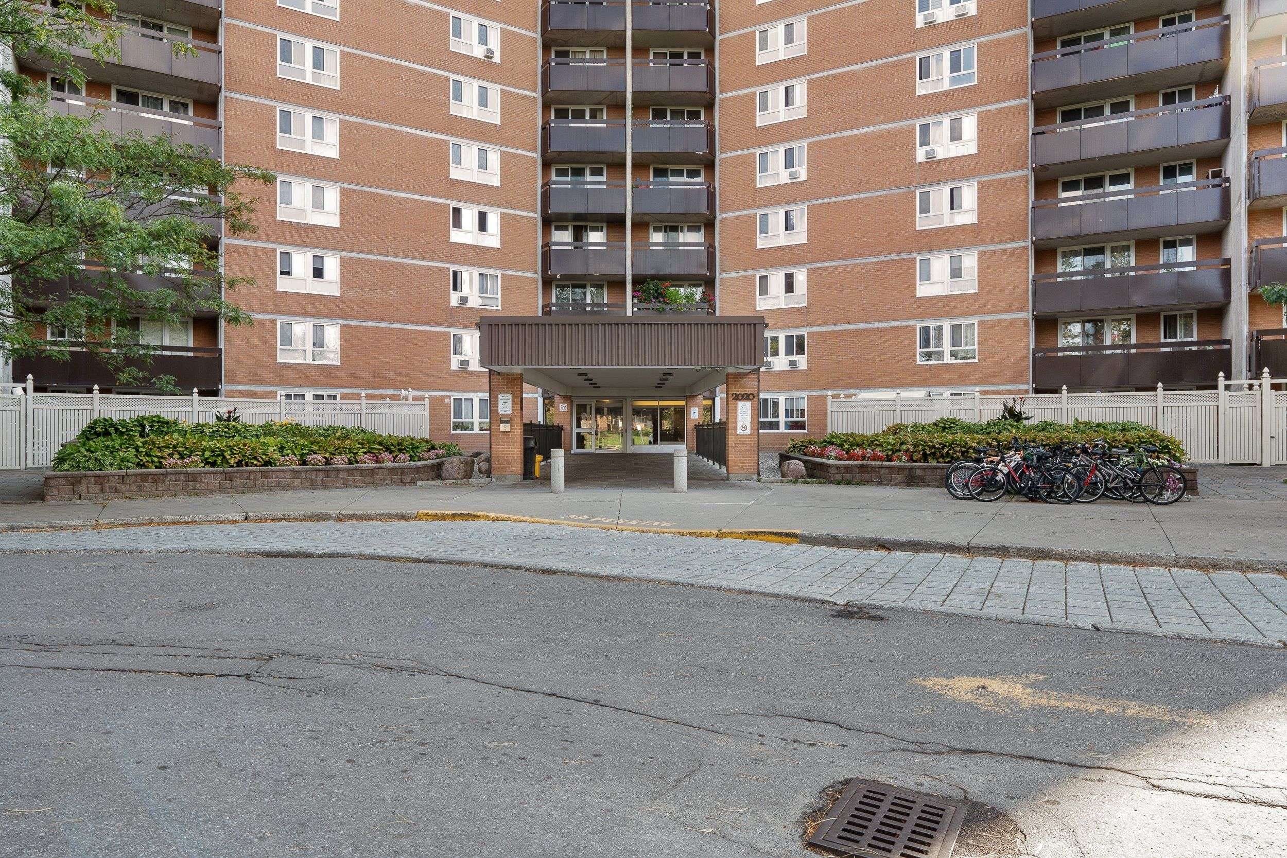 2000 Jasmine CRES #508, Beacon Hill North - South And Area, ON K1J 8K4
