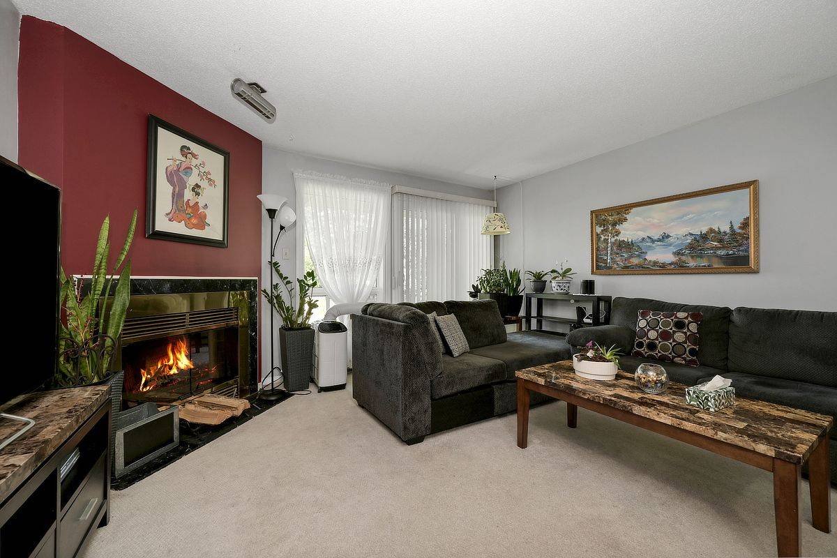 362 Briston Private, Hunt Club - South Keys And Area, ON K1G 5R2