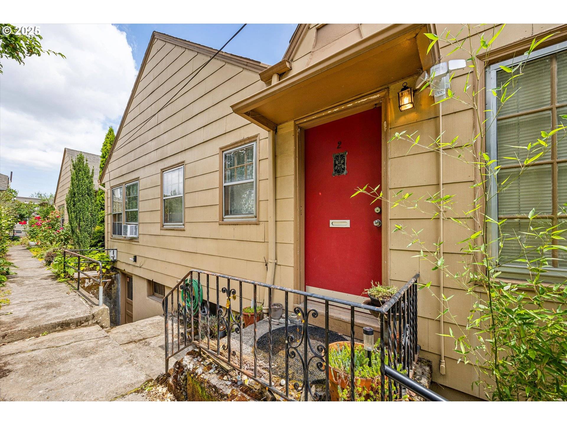 2475 NW RALEIGH ST, Portland, OR 97210