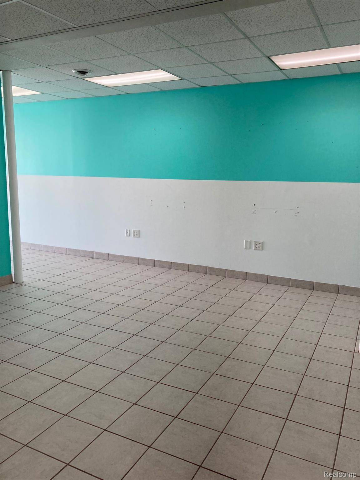 29225 7 Mile Road, Livonia, MI 48152