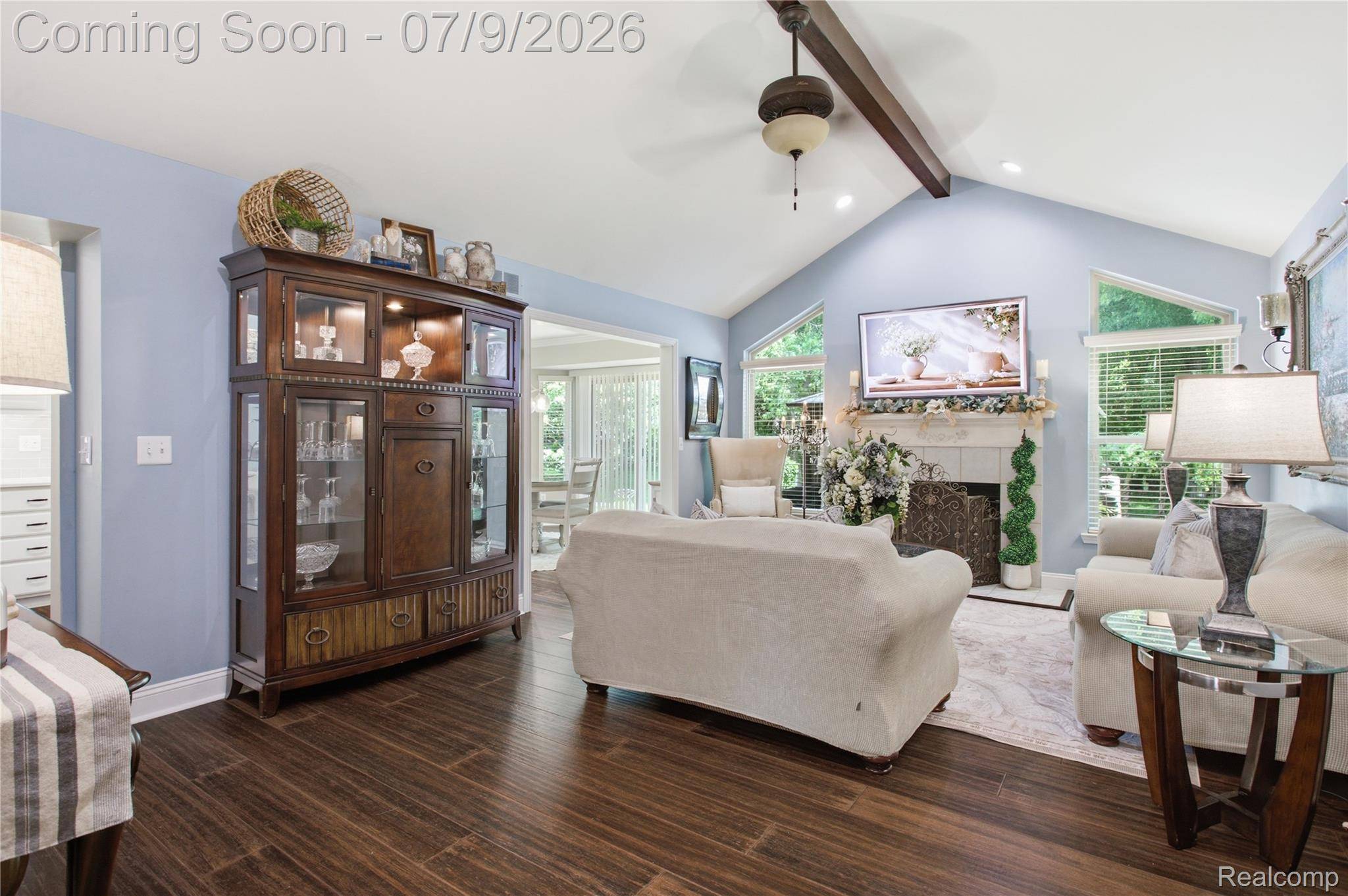 29939 Sugar Creek DR, Chesterfield Township, MI 48047