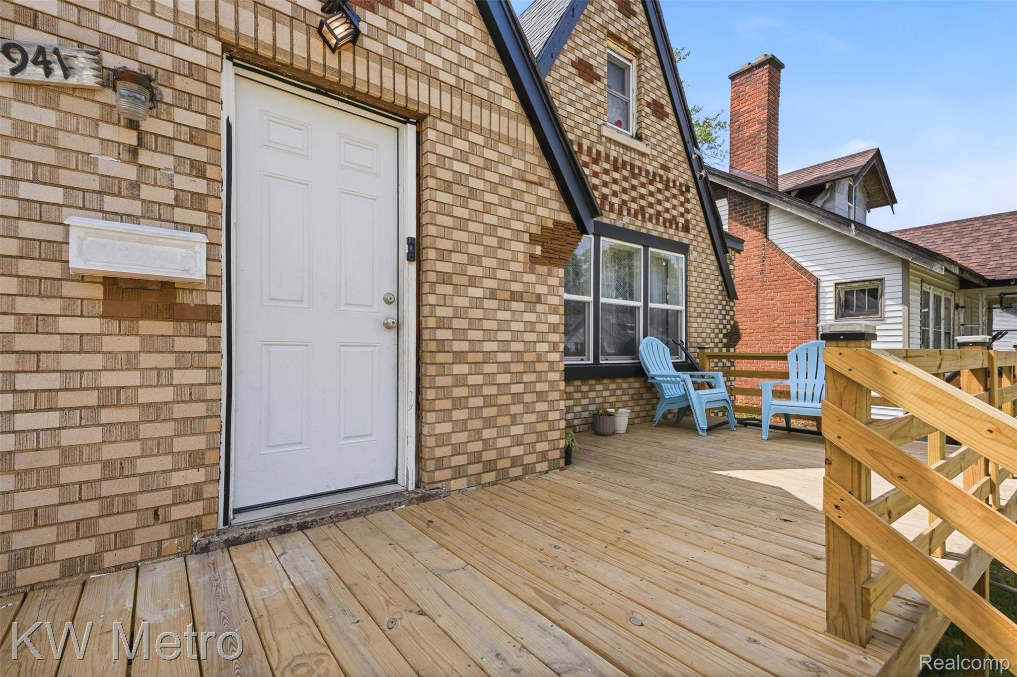 9941 Pinehurst ST, Detroit, MI 48204