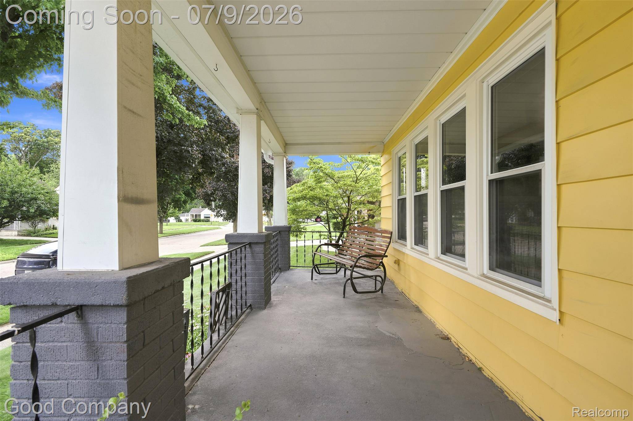 412 Chippewa ST, Clawson, MI 48017