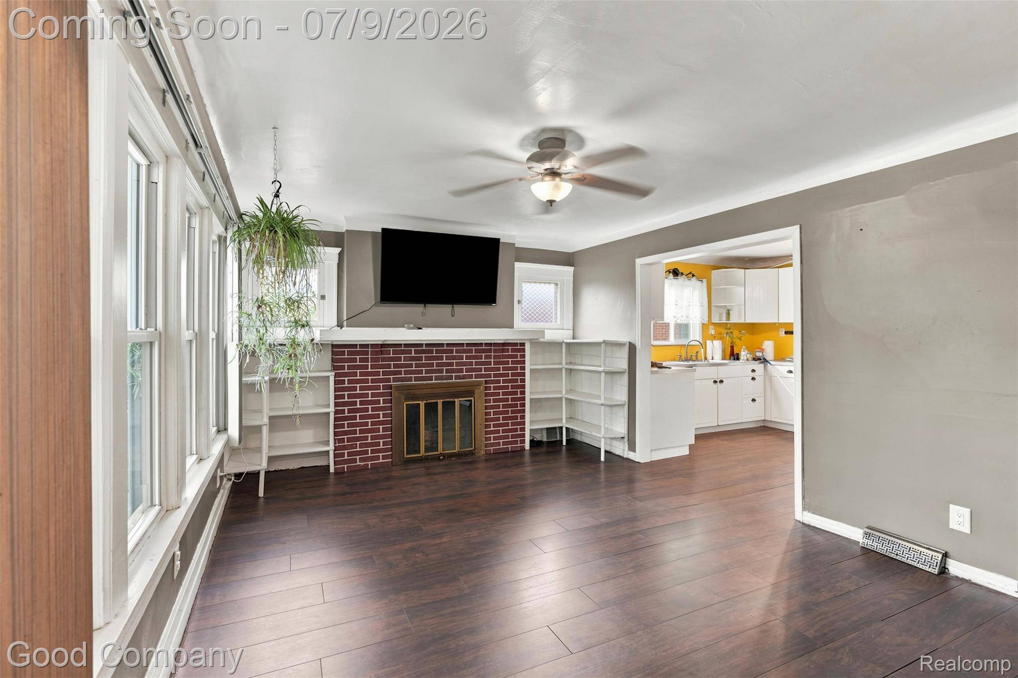 412 Chippewa ST, Clawson, MI 48017