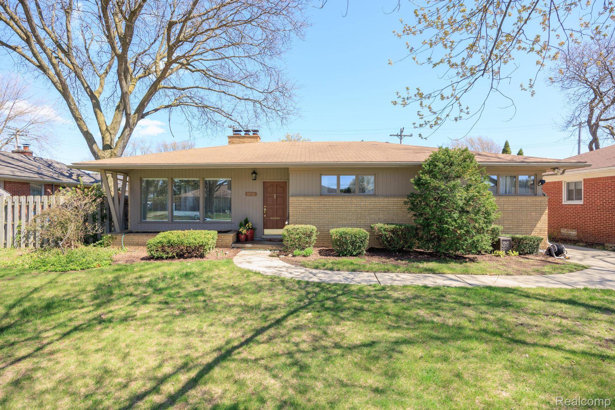 30712 Champine ST, St. Clair Shores, MI 48082