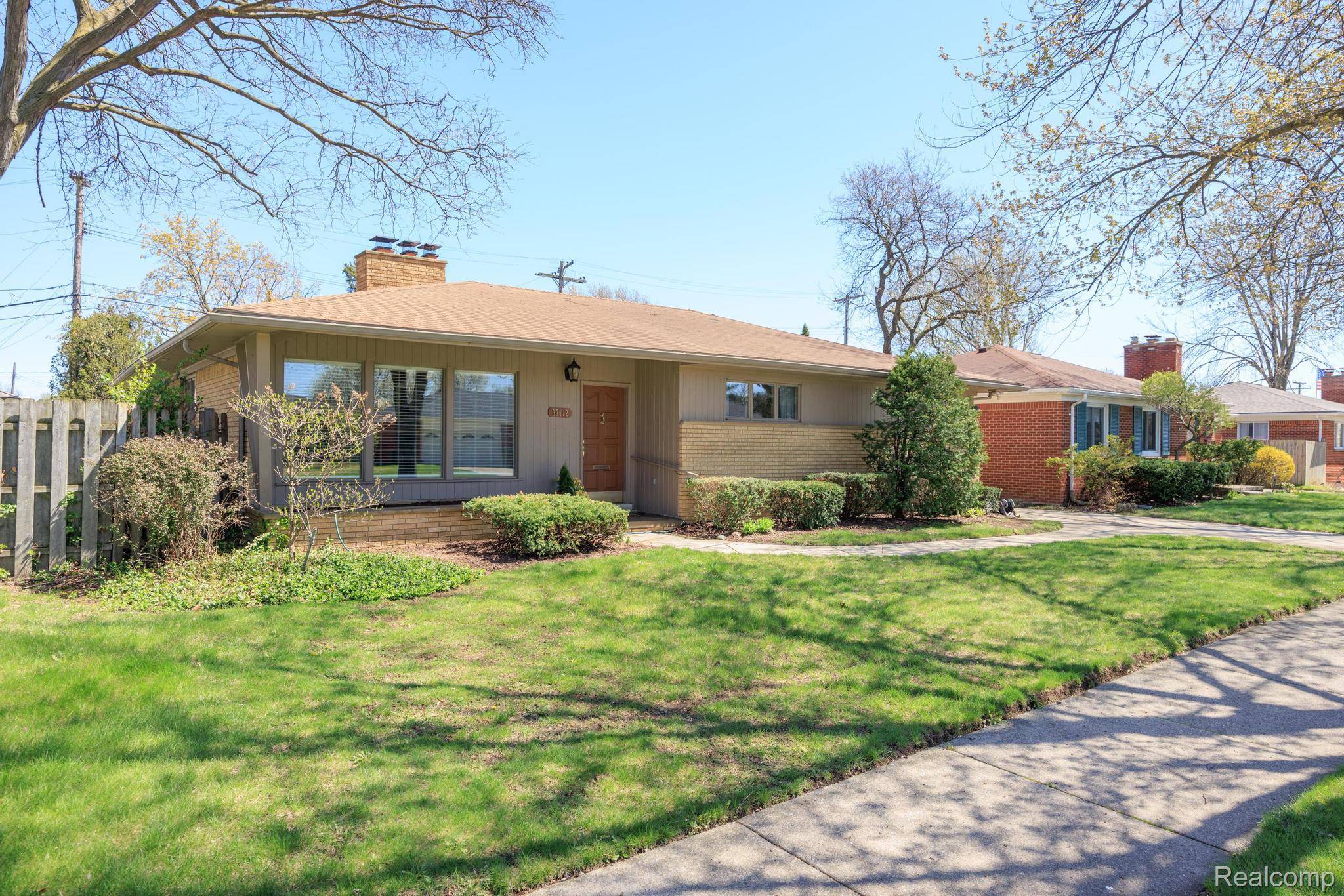30712 Champine ST, St. Clair Shores, MI 48082