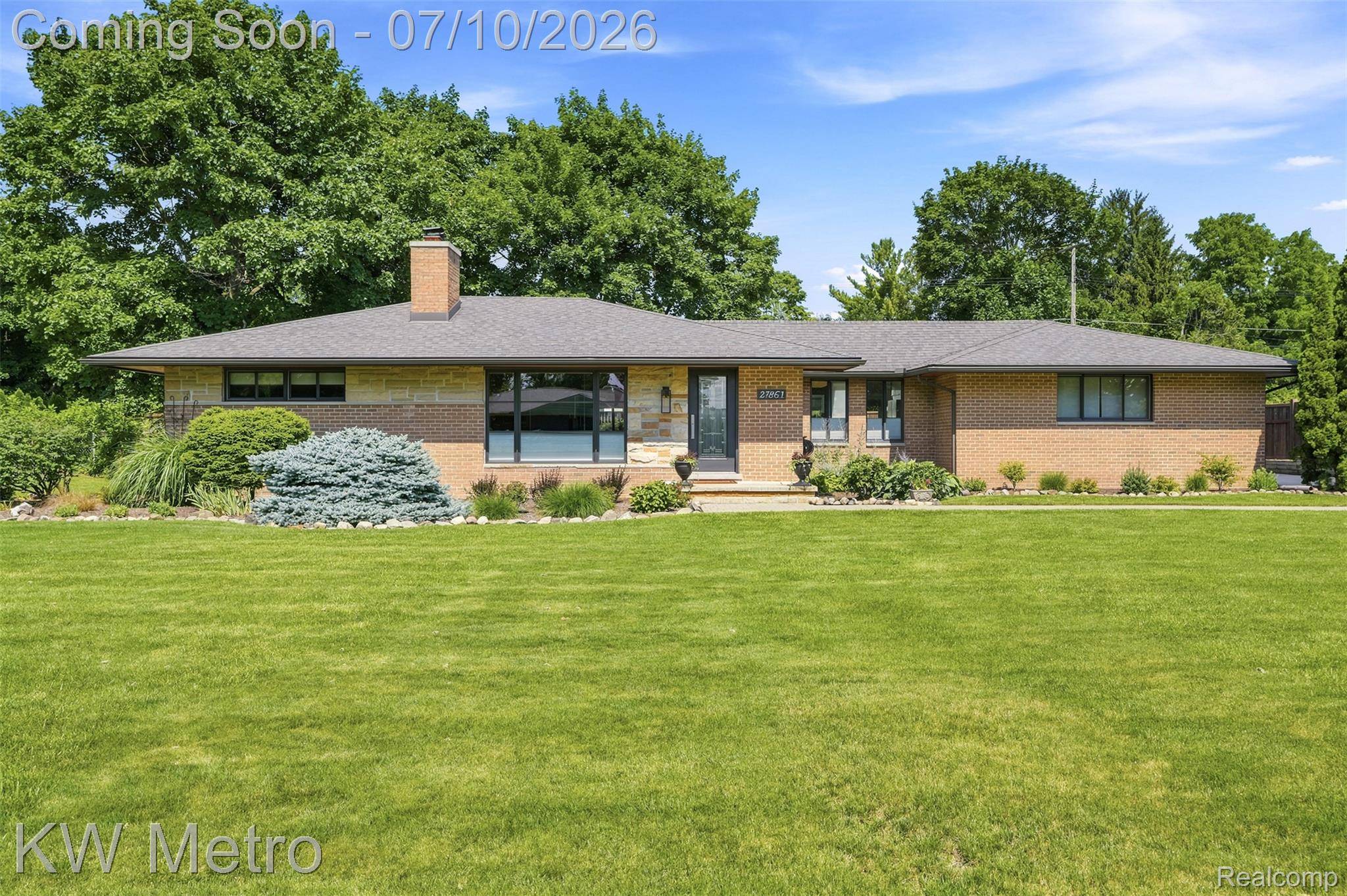 27861 Green Willow ST, Farmington Hills, MI 48331